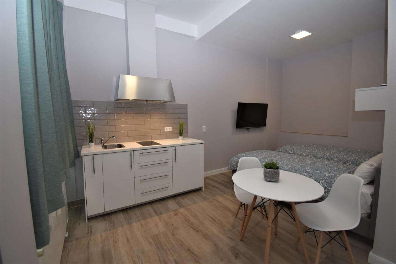 Connie'S Apartments Heidelberg Bagian luar foto