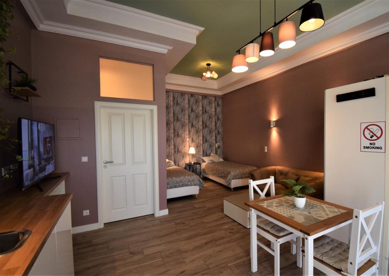 Connie'S Apartments Heidelberg Bagian luar foto